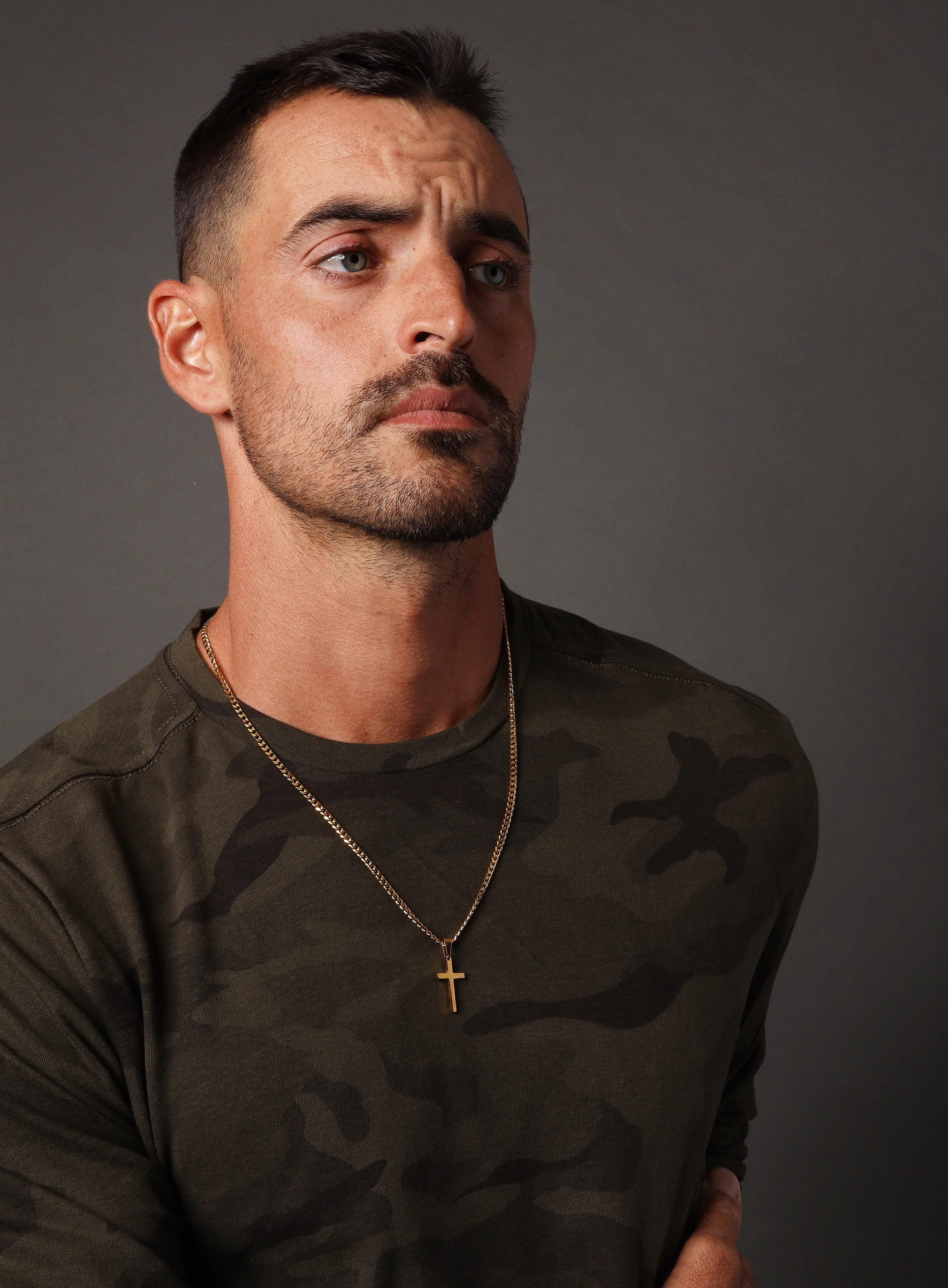 Cuban Chain Gold Cross Necklace for Men - Image 4