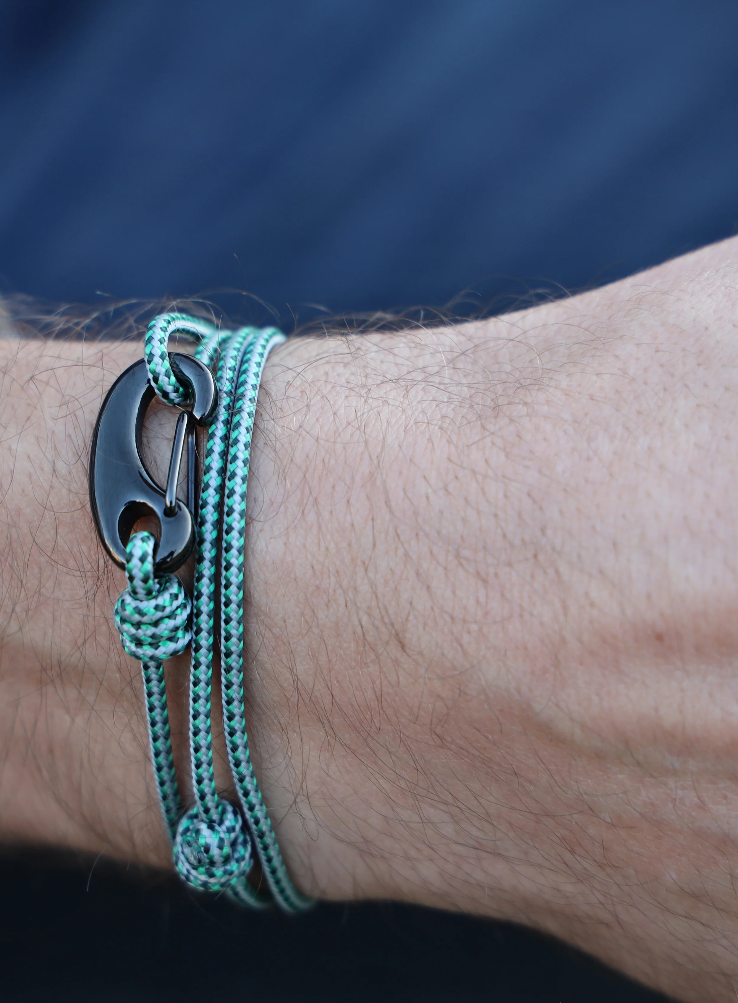Green + Gray Tactical Cord Bracelet for Men (Black Clasp - 29K) - Image 4