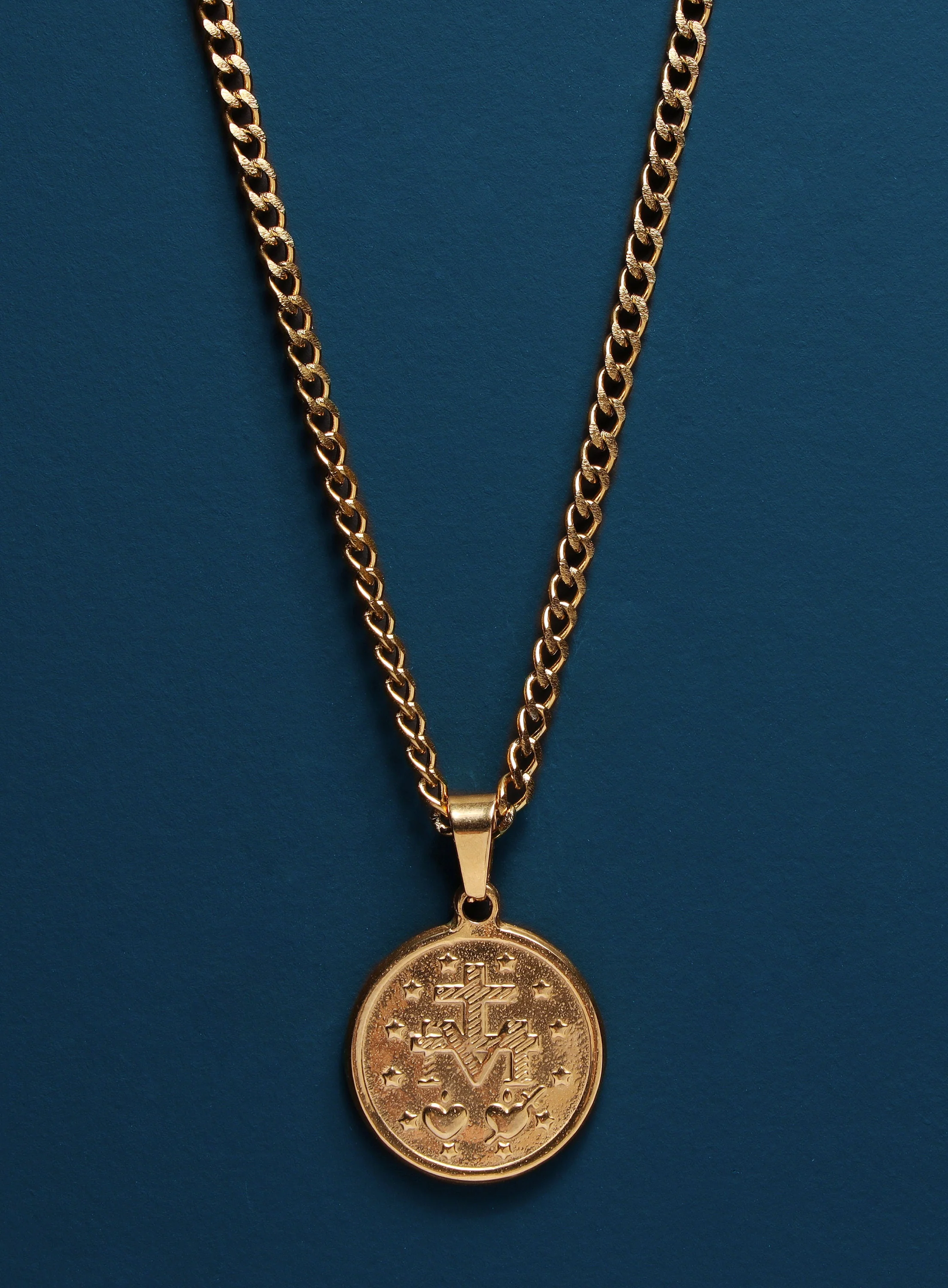 Round Virgen de Guadalupe 14k Gold plated necklace - Image 5