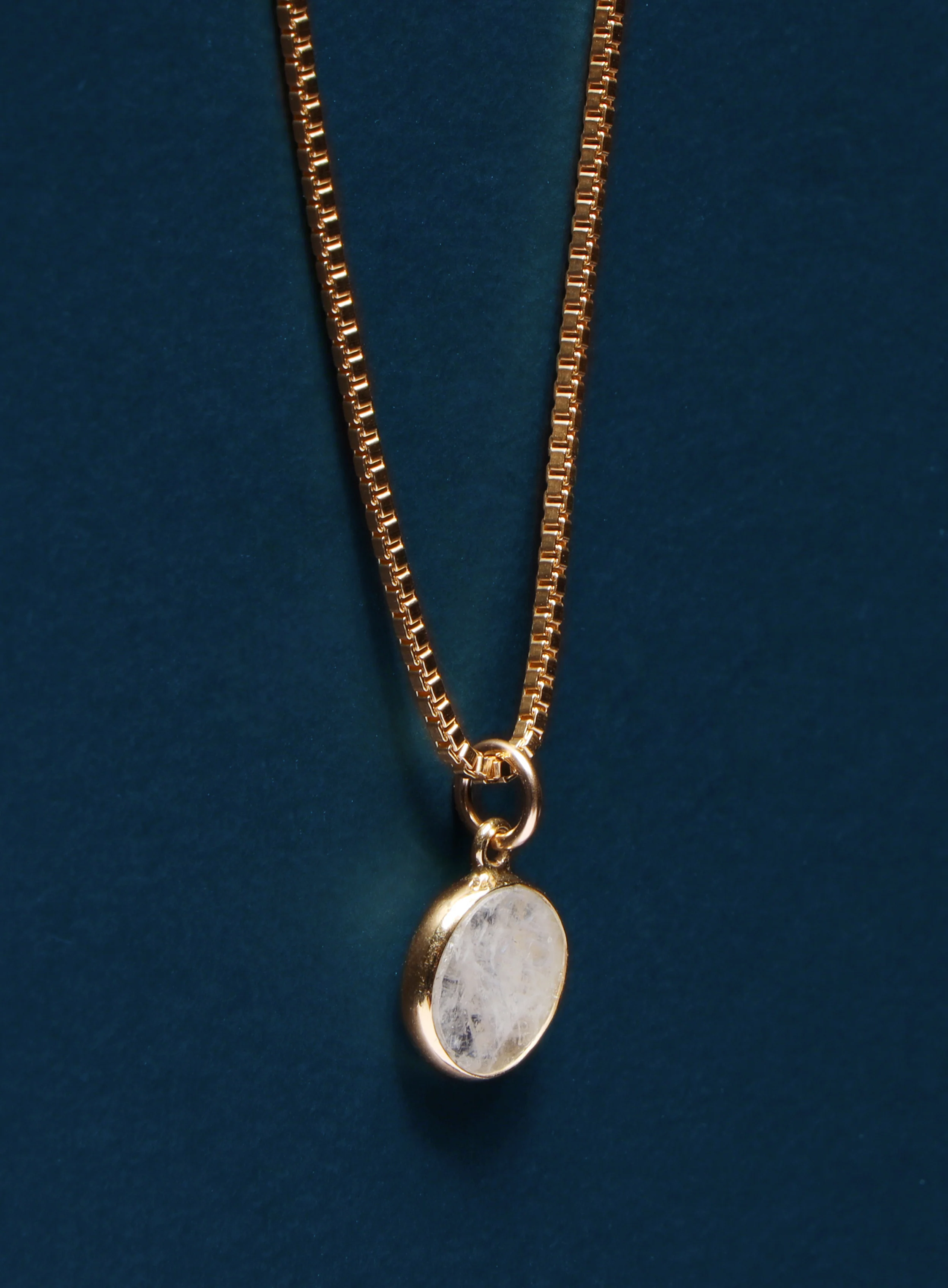 Moonstone Gemstone Necklace - Image 3