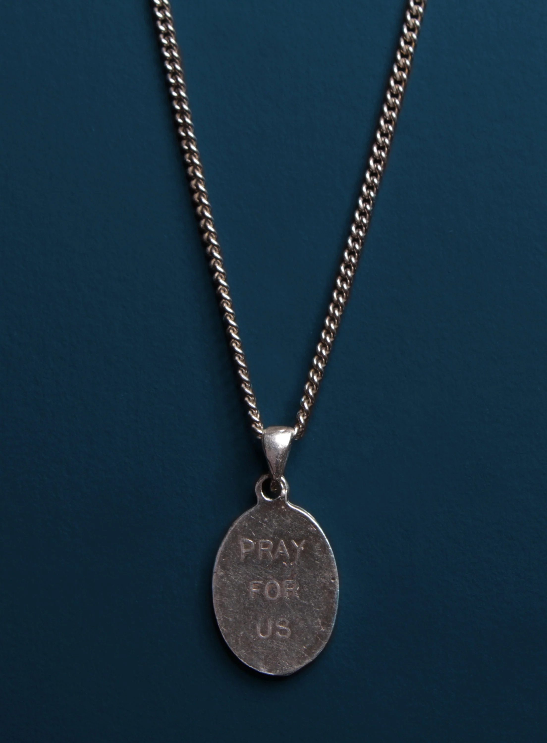 Praying Hands Oval Medal Necklace - Image 3