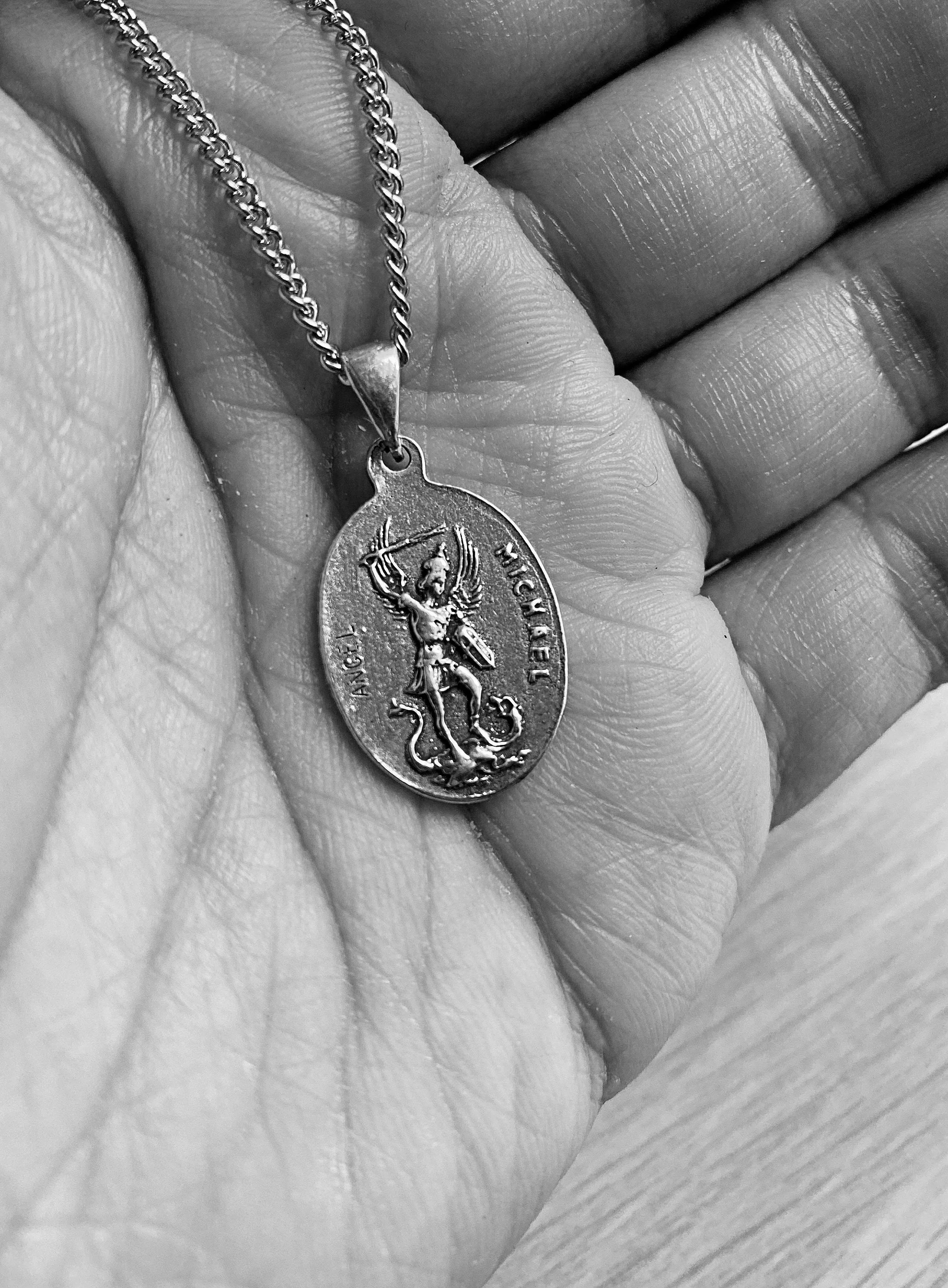 Saint Michael Angel oval sterling silver medal Necklace - Image 3