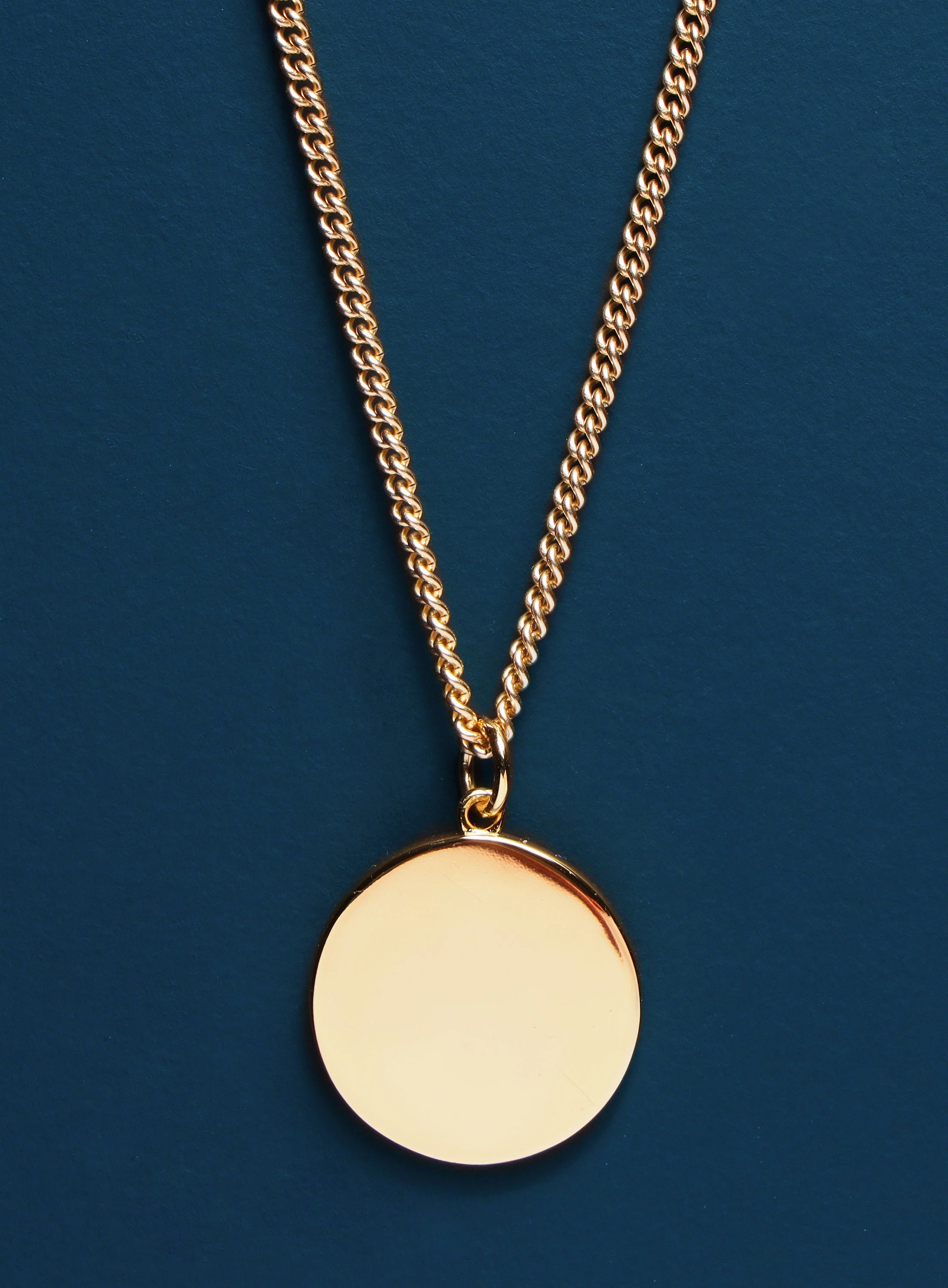 Saint Michael Protection Angel Round Vermeil Gold Pendant for Men - Image 5