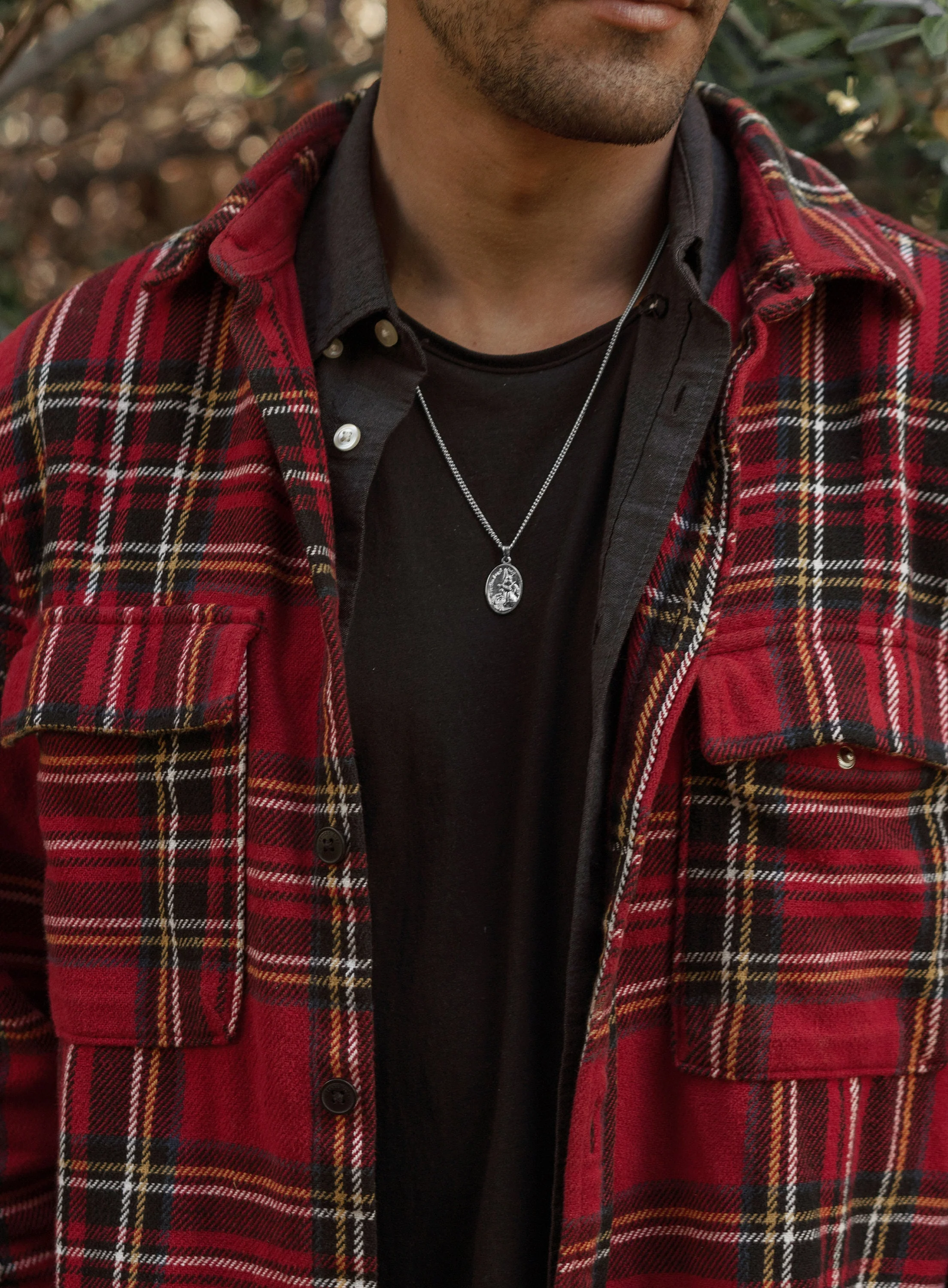 St Michael and Guardian Angel Men's Necklace - Image 3