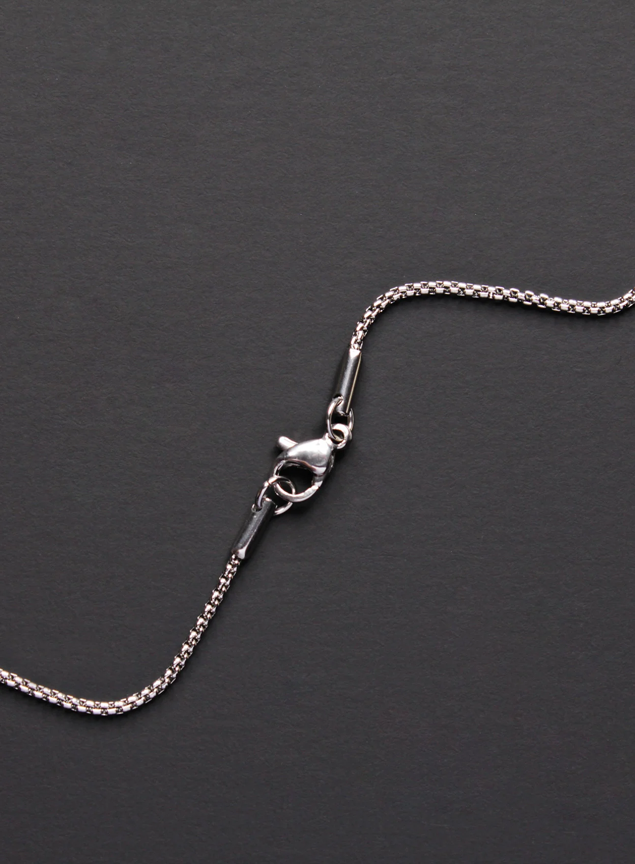 SMALL STAINLESS STEEL CROSS NECKLACE FOR MEN - Image 8