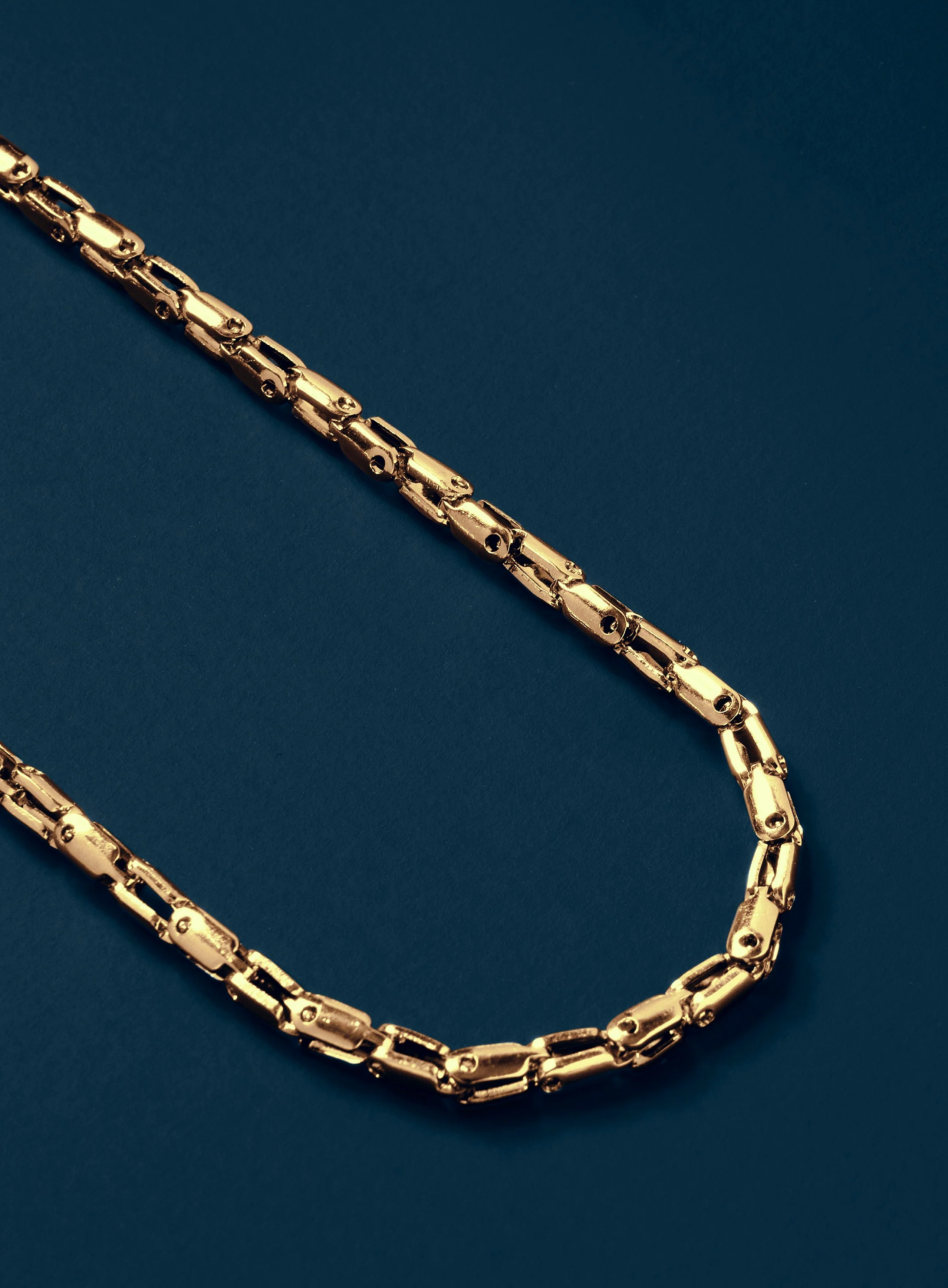 Stainless Steel Gold Plated Men's 5mm Chain Necklace - Image 4