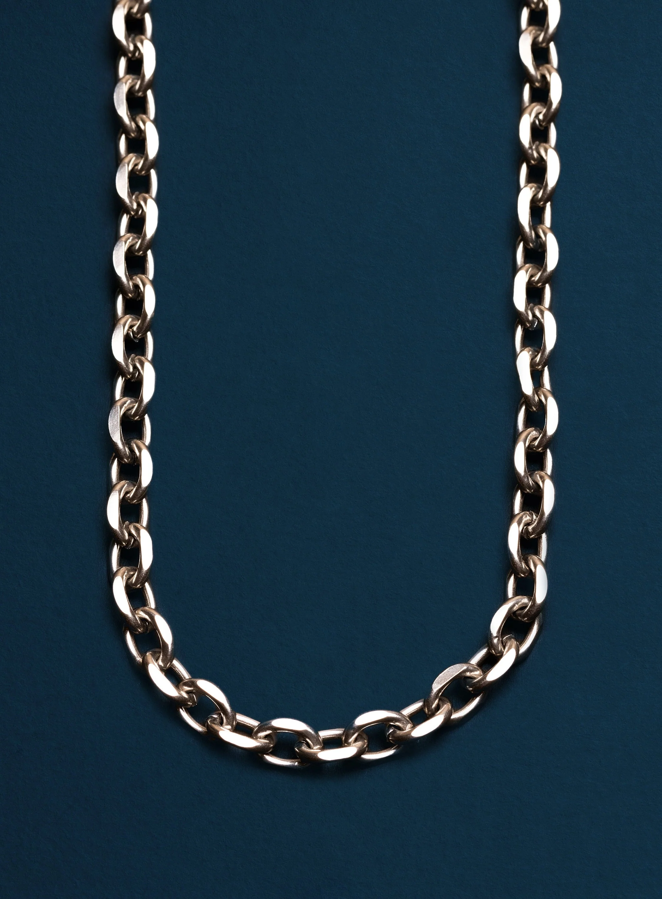 Waterproof 8mm Thick Cable Style Chain Necklace for men - Image 2