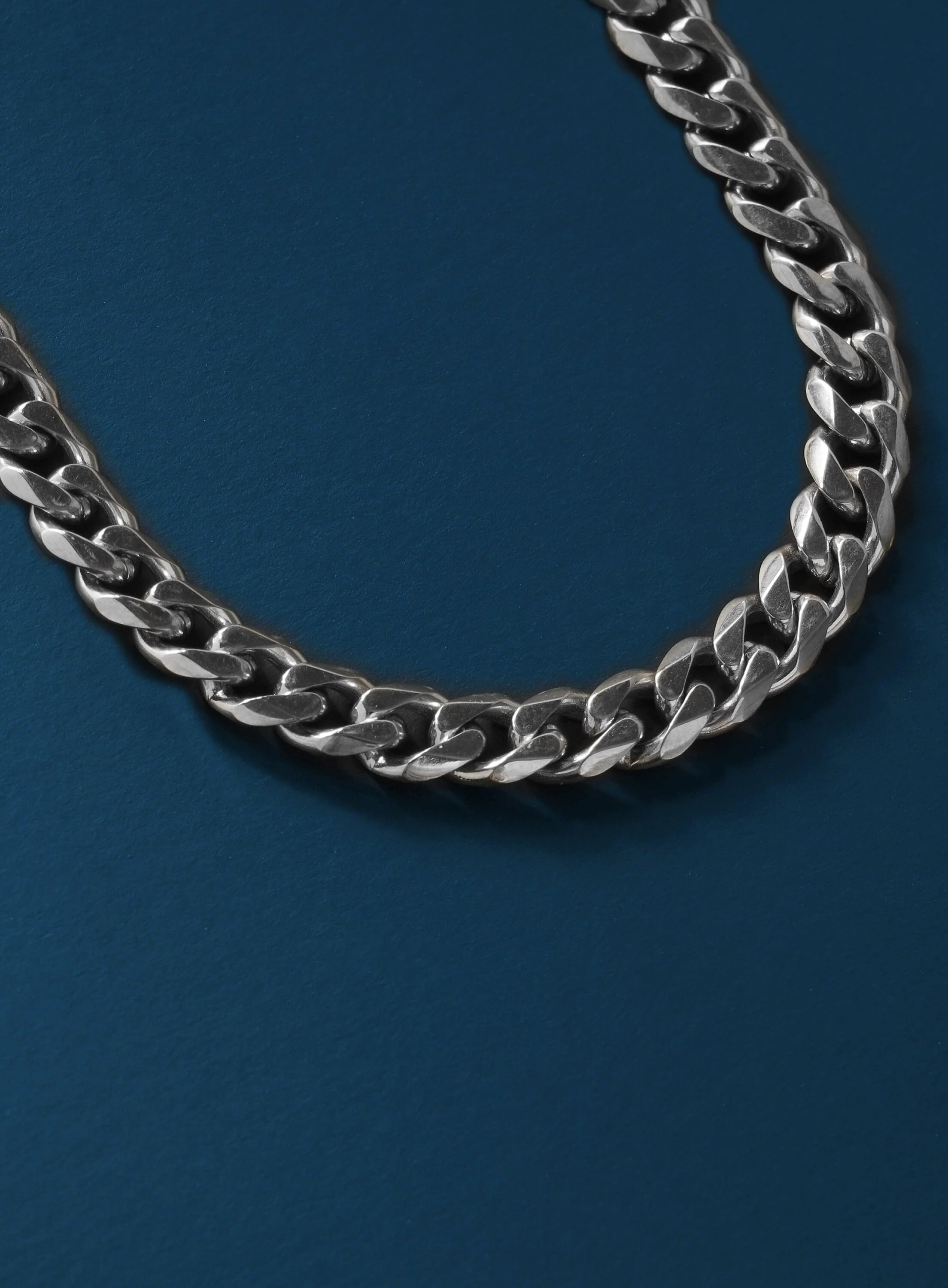 Waterproof Cuban Chain 7mm - Image 10