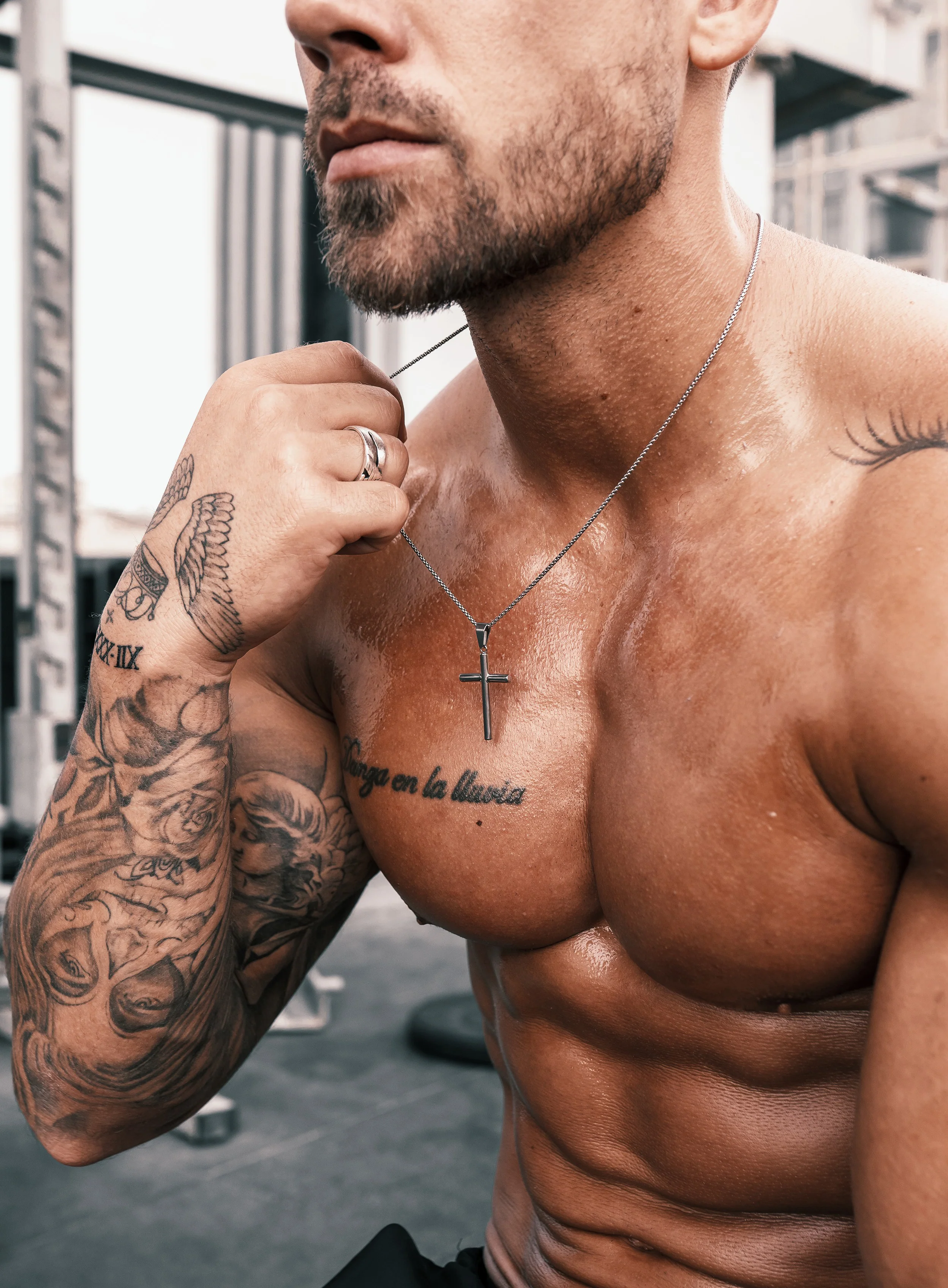 Waterproof Large Mens Silver Cross (Bamboo Style)