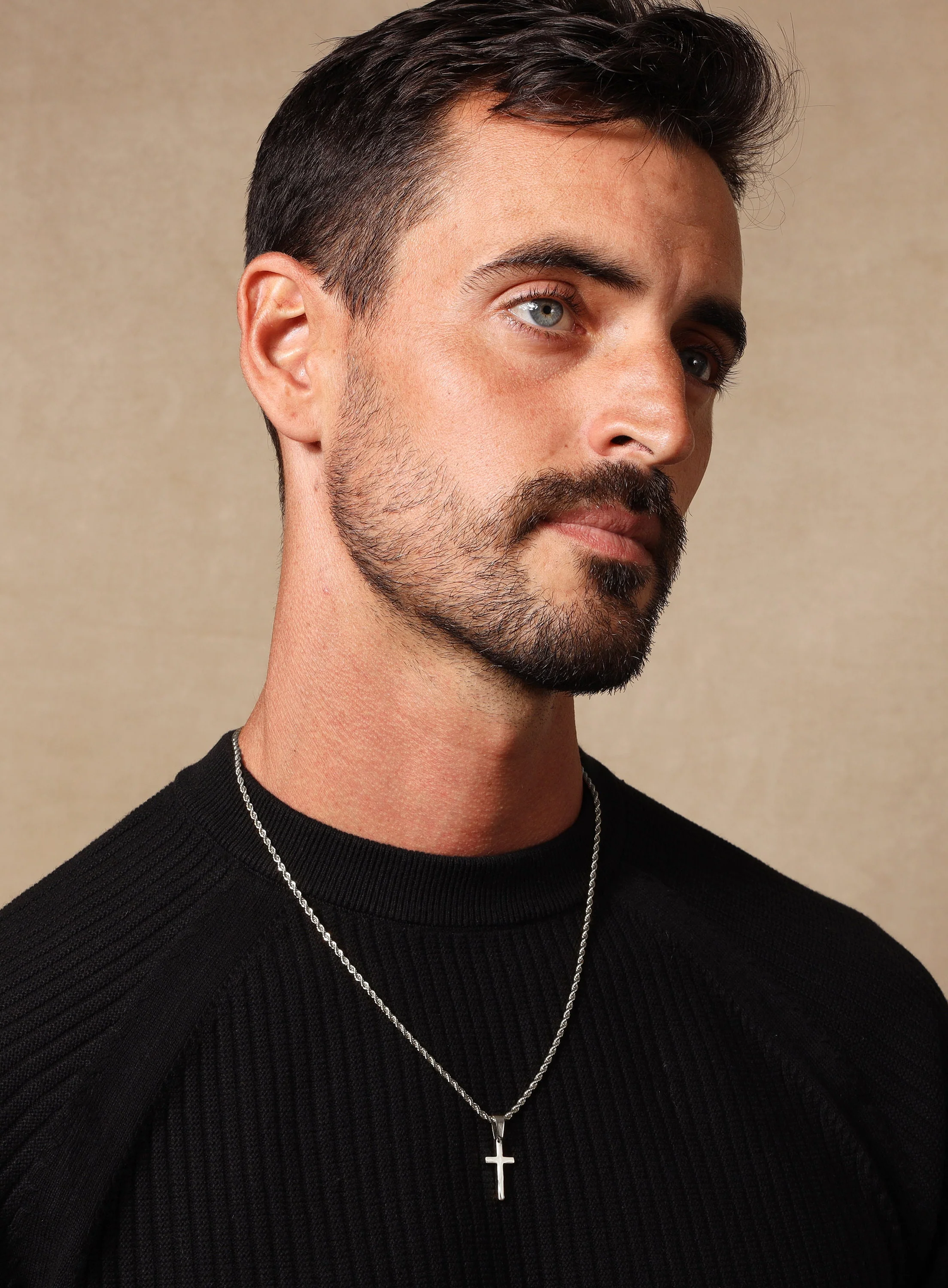 Waterproof Men's Small Silver Cross Pendant - Image 6