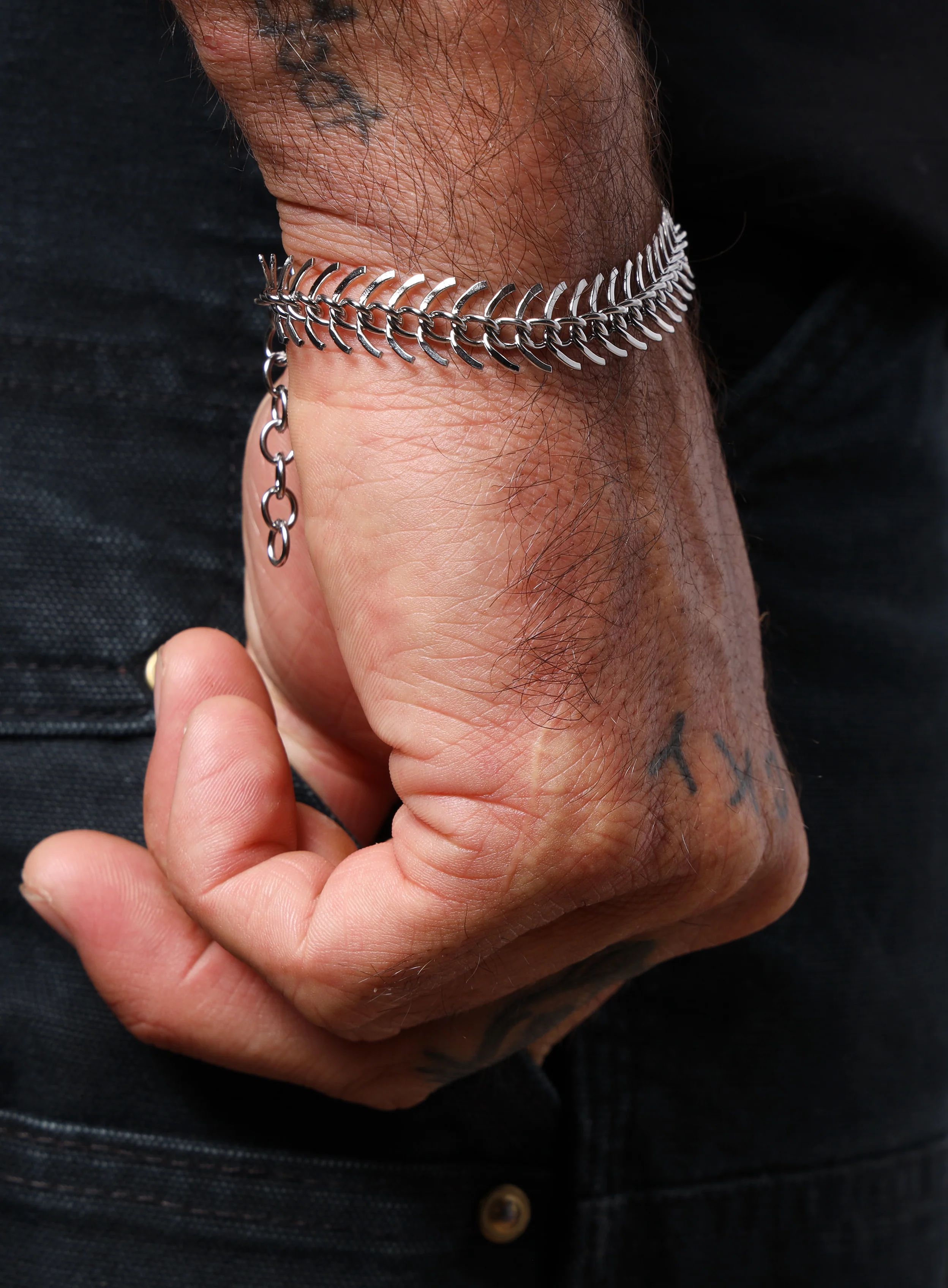 Waterproof Stainless Steel Spine Chain Bracelet - Image 4